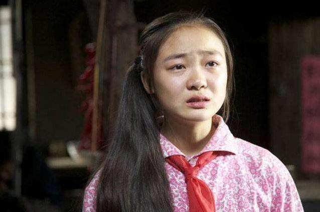 11岁凭一场哭戏爆红,与关晓彤同龄演技也不输杨紫|齐如意|暖春|关晓彤