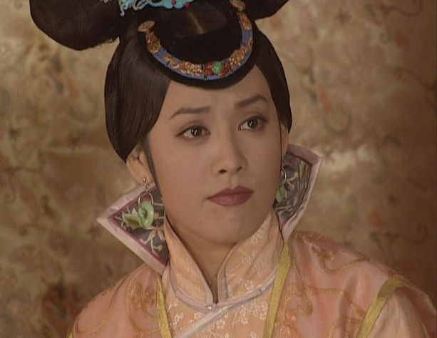 一位女子用自己的"红颜",将"祸水"引向对手,可真是无人能及