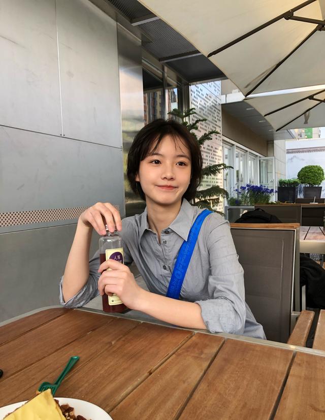 被小欢喜乔英子圈粉了又甜又美又会穿的小仙女谁不喜欢呢