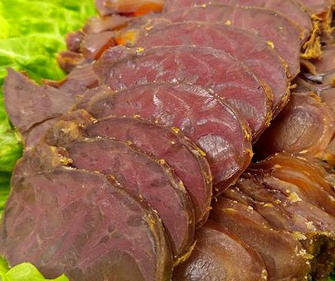 清真酱牛肉--- 色泽酱红 咸淡适中 酥嫩爽口