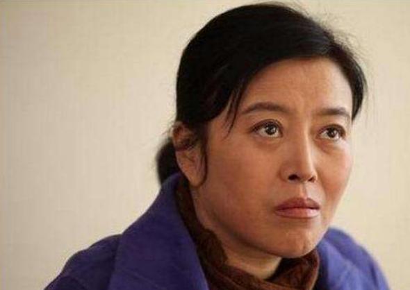 她曾6夺影后,情路坎坷婚姻不顺,如今60岁念佛看破红尘