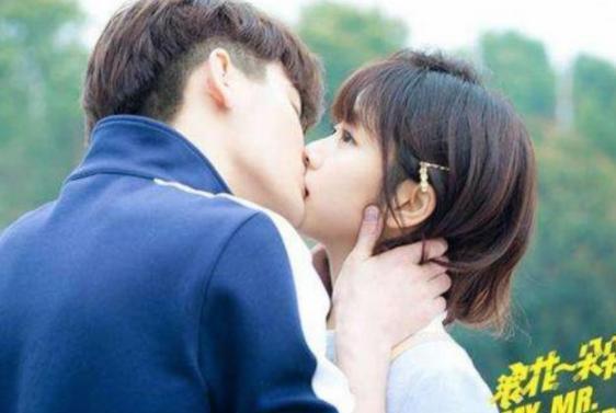 3:熊梓淇要是说到郑爽的时候大家都应该是能够猜到的吧,她是因为《一