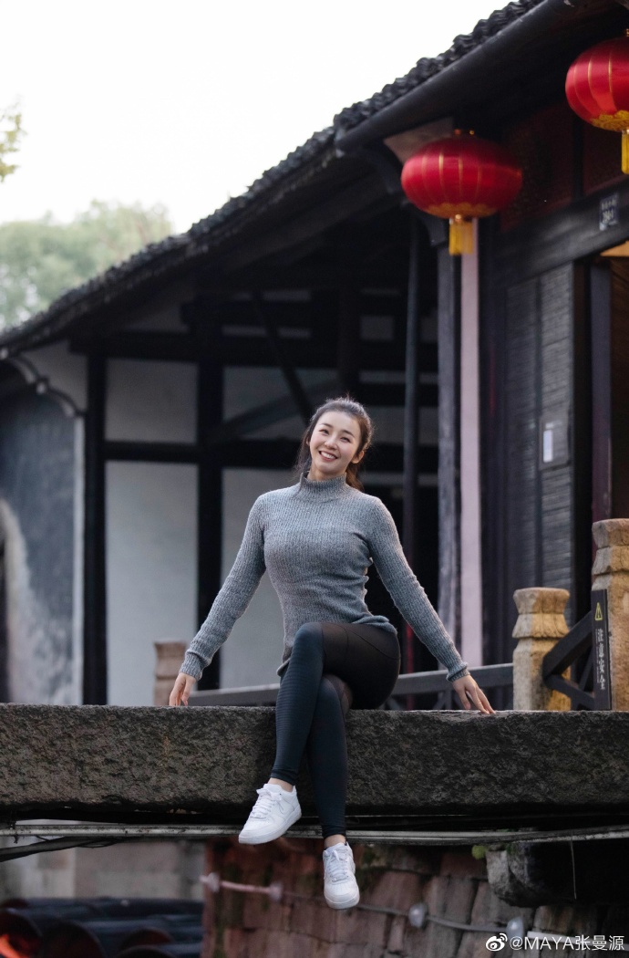 还记得曾让詹姆斯也不淡定的张曼源吗?如今复出后身材再度暴涨