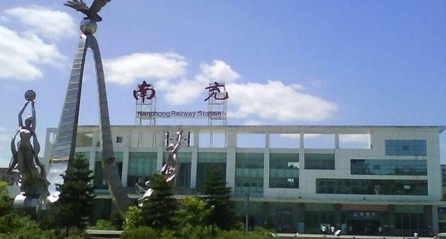 南充市的主要火车站之一——南充西站|南充|西站|兰渝铁路_新浪新闻