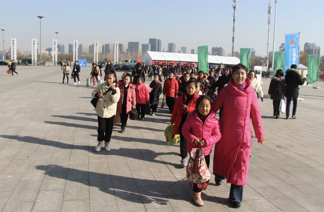 忻州"铁梅"女子,让戏曲"活"在校园…|詹丽华|戏曲|忻州_新浪新闻