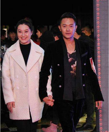 印小天和前妻恩爱照结婚两年才知是有预谋诈骗心疼他好几秒