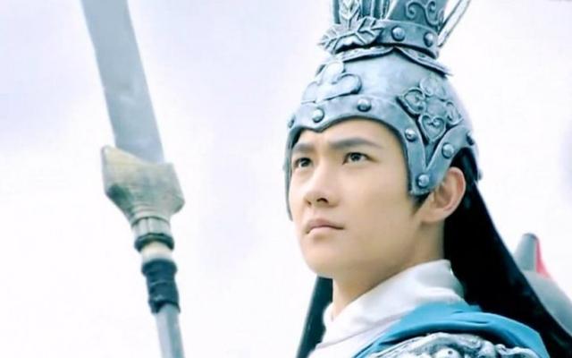 5,《刷新3 7》出演《兵马俑与招财猫》单元,饰演制药巨富独子何天泽