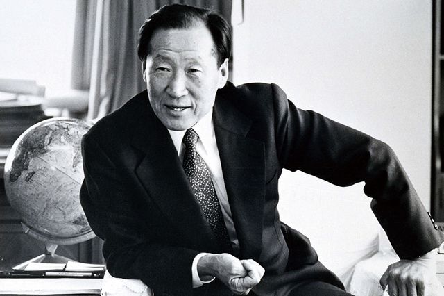 借敌矛破美盾,现代汽车创始人郑周永竟然靠日系车打开美国市场?