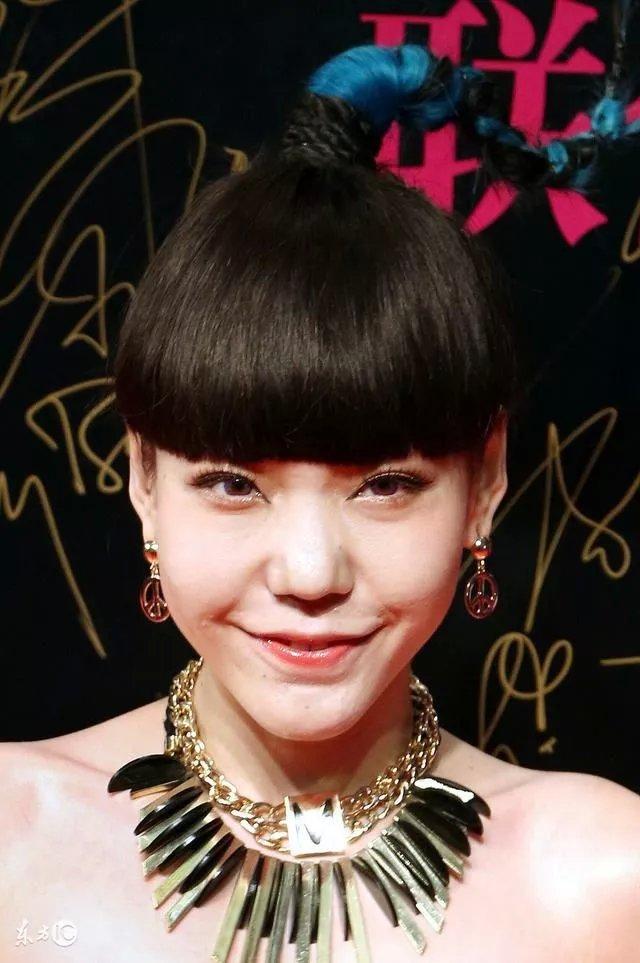 娱乐圈最丑的四位女明星,吴莫愁垫底,第一名简直名至实归啊!