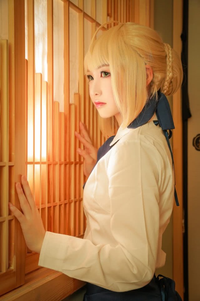 cossaber常服桃花和手中的木剑一个也不能少