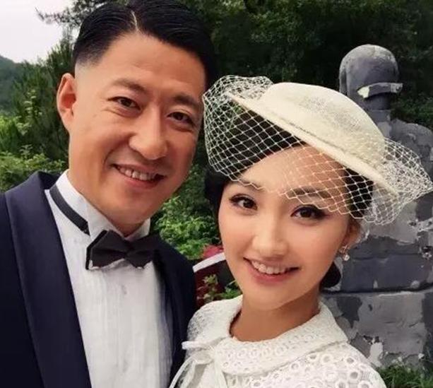 带你看看于震现实的豪宅家里有五个小孩子一家人生活太温馨了