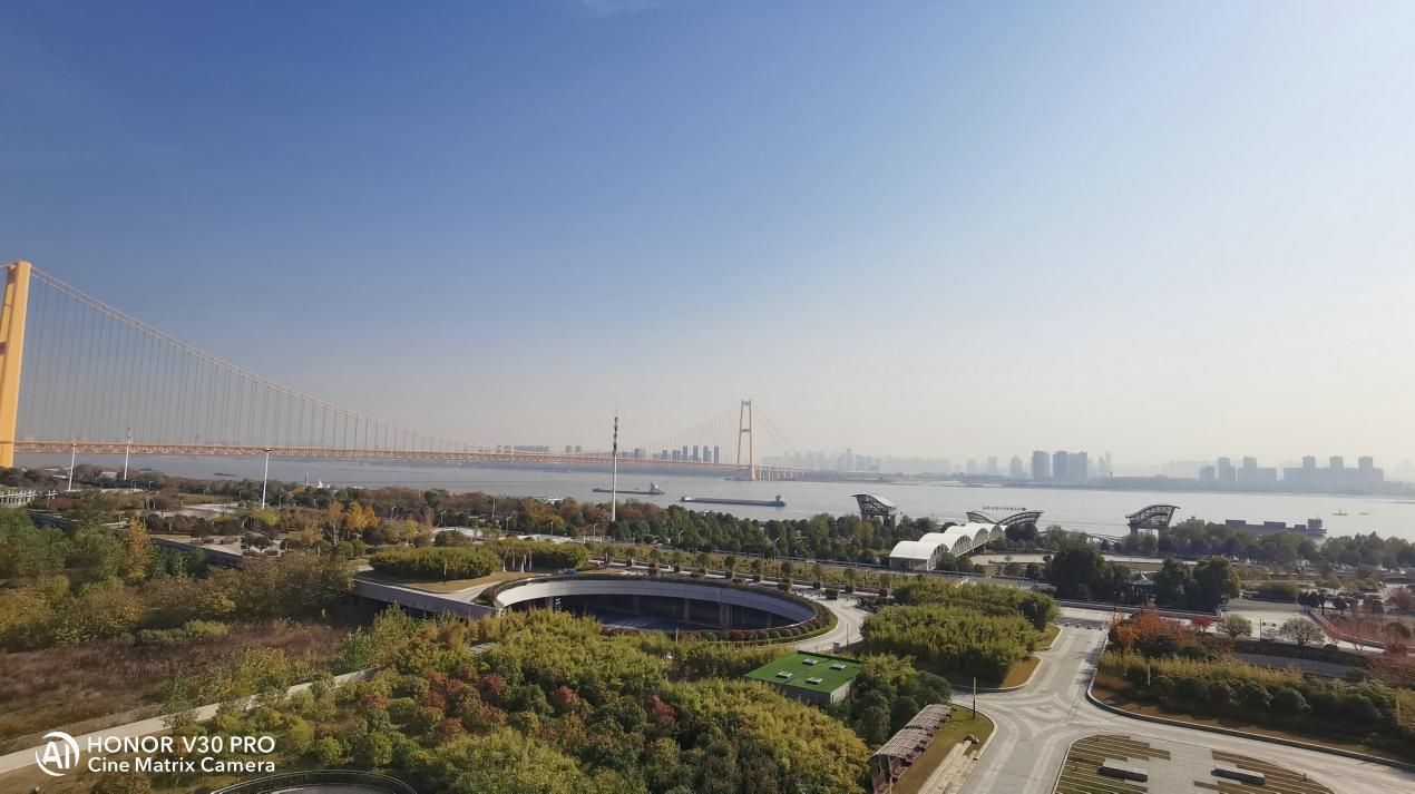 荣耀V30 PRO真5G体验!超快网速背后还有电影镜头的魅力!