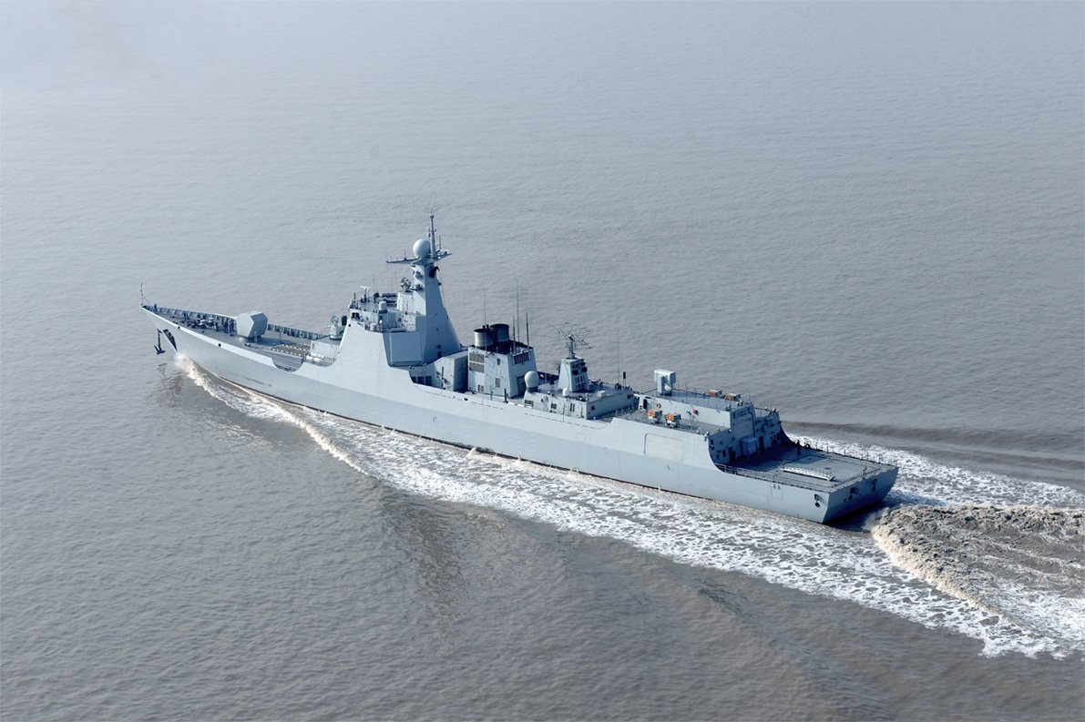 052d驱逐舰性能卓越,未来或将大量建造,巩固其海军主力舰地位