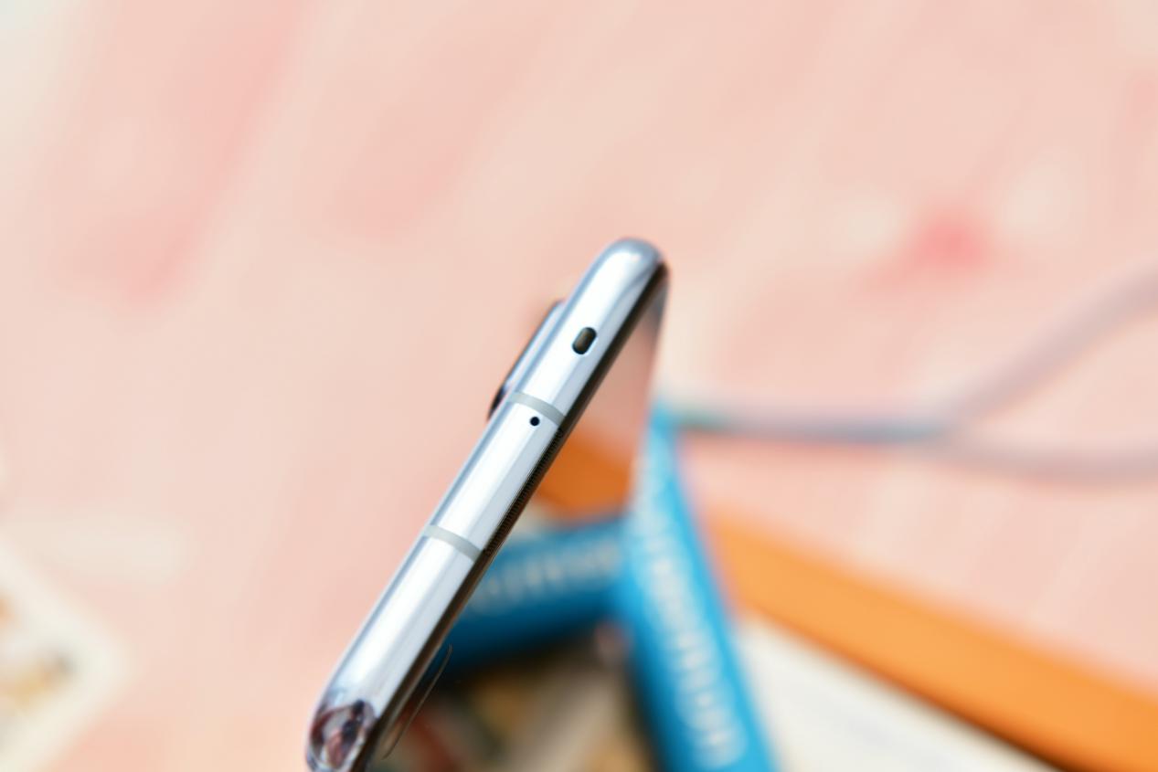 荣耀V30 PRO真5G体验!超快网速背后还有电影镜头的魅力!