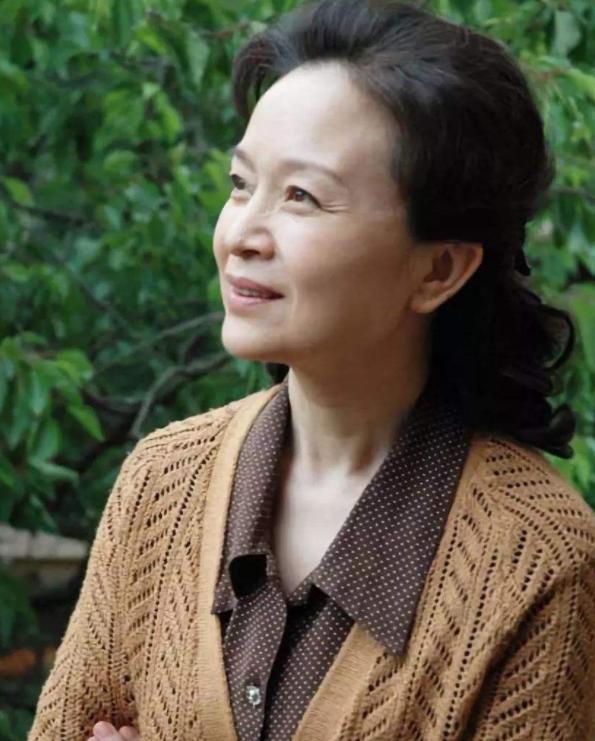 但是依旧是很多戏份的,同时刘莉莉具有很扎实的演技,扮演的妈妈一般都