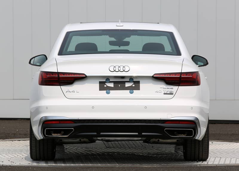 搭2.0T发动机 新增40 TFSI四驱版 全新奥迪A4L申报图曝光