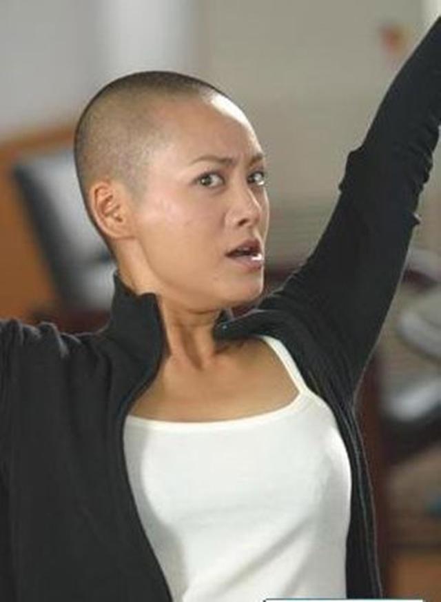 剃光头的9大女星,杨幂赵丽颖上榜,唯独她霸气依旧