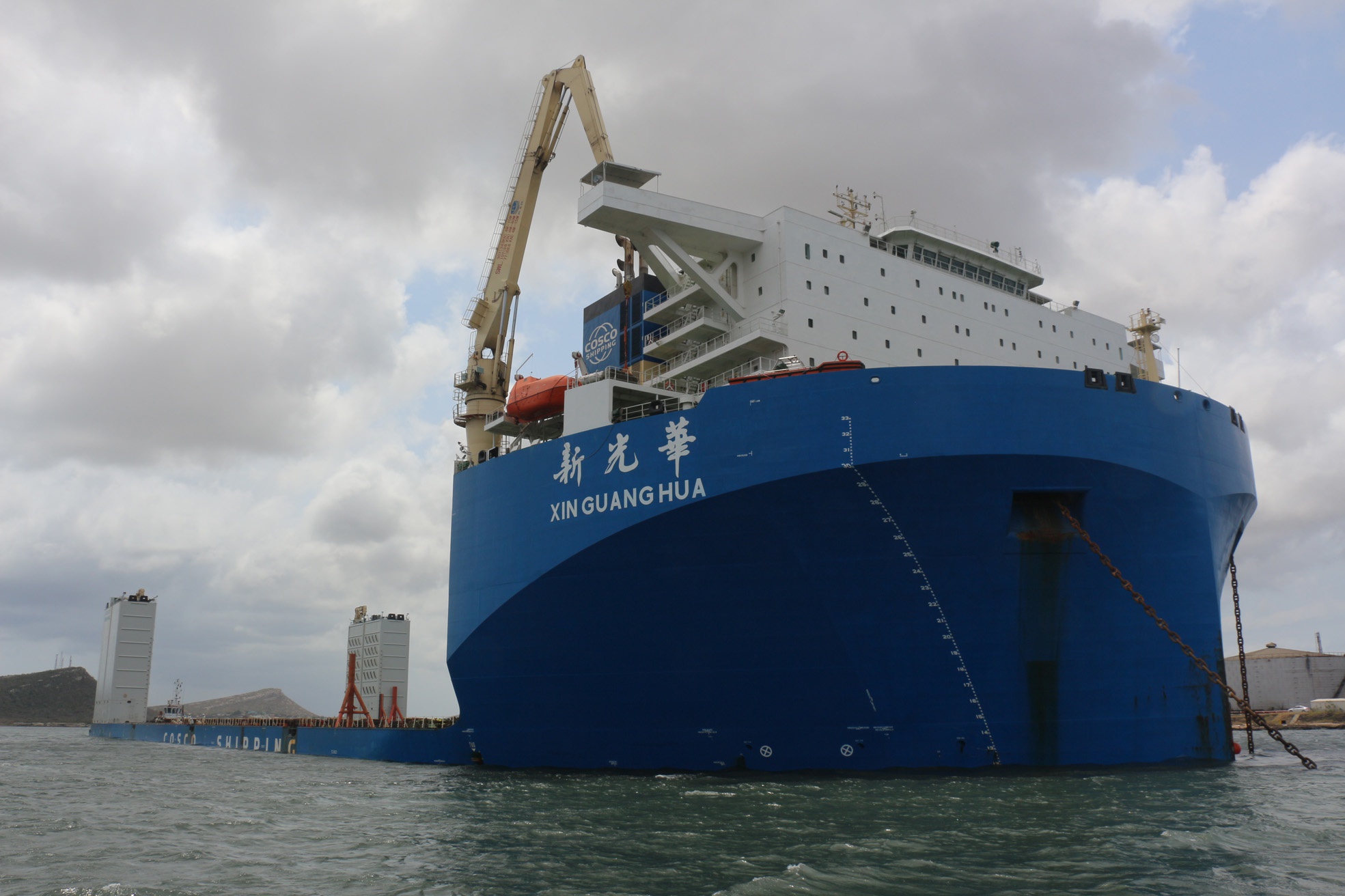 中国第九艘半潜船正式开工,全球不过十几艘,只有两国能自主建造