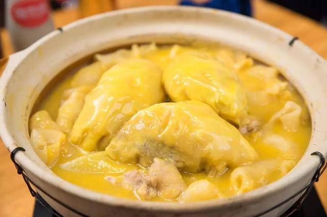 榴莲煲鸡,又香又甜,营养又美味