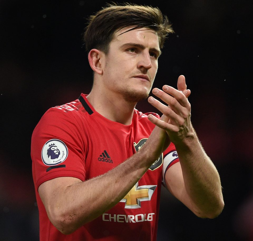 曼联球迷炮轰马奎尔:他比不上斯莫林