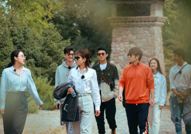 客栈3最无存在感嘉宾镜头少得可怜开会中途不见也没人理