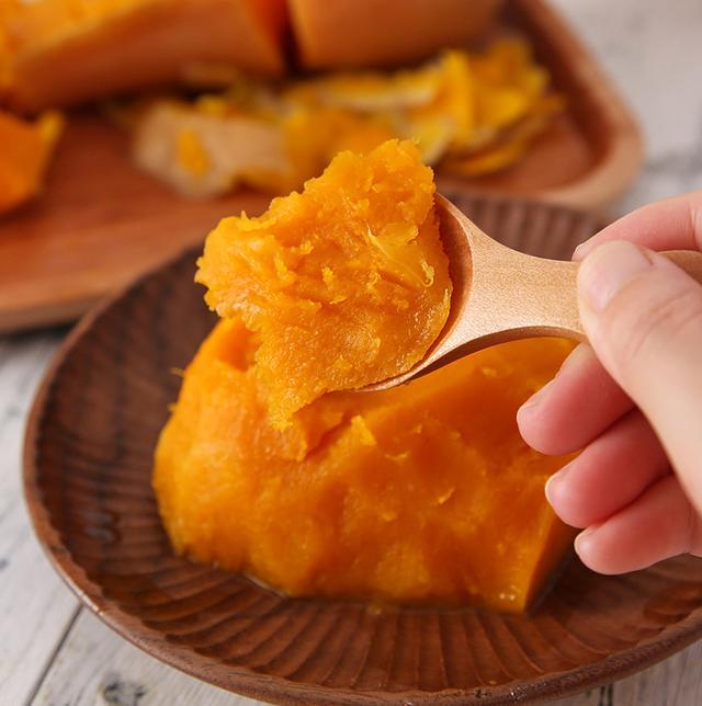 阿根廷奶油南瓜看起来像葫芦吃起来像芒果生吃味道更好