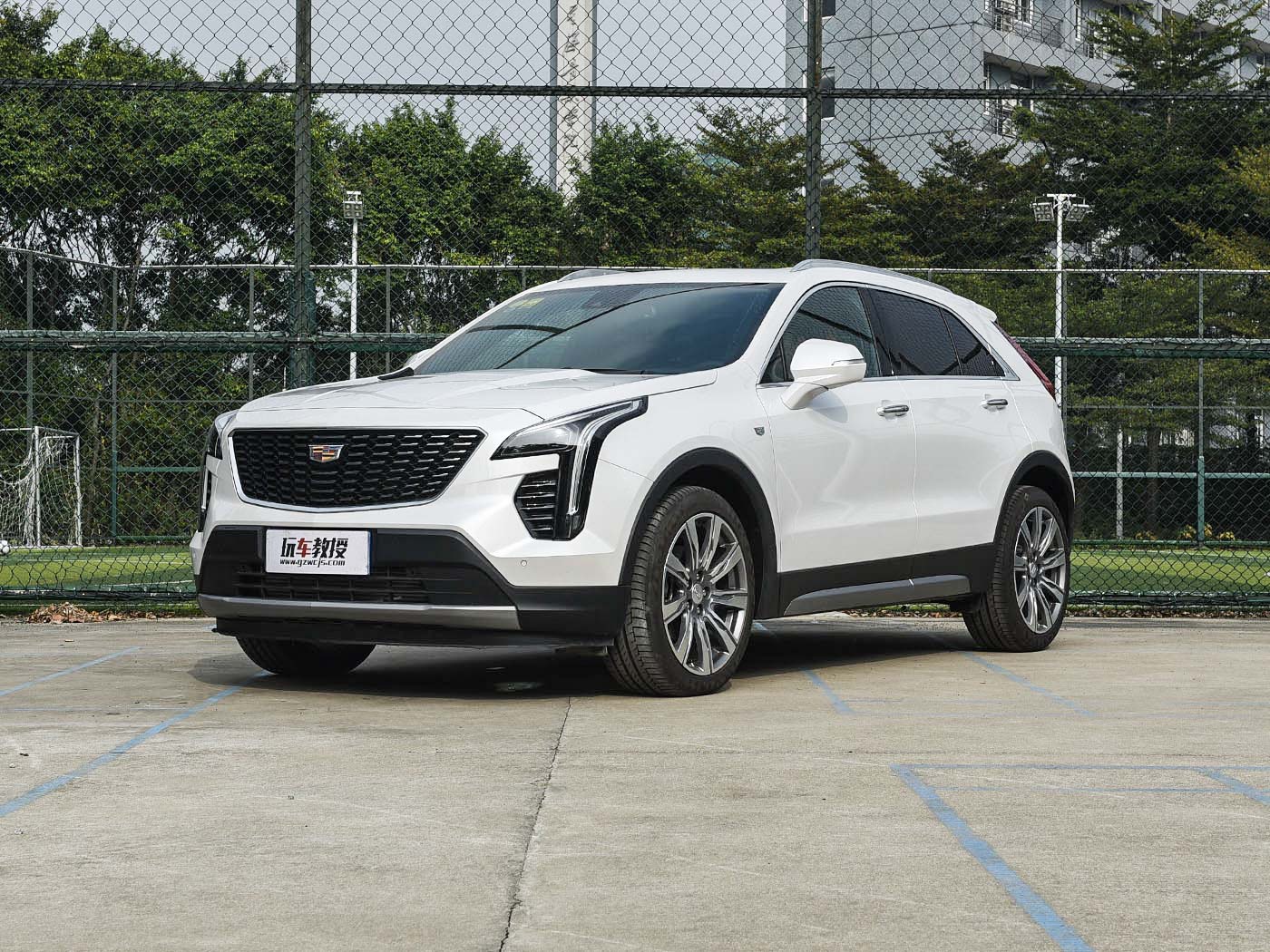 车够不够硬，撞完就知道啦~2019年这几款车实测很给力！