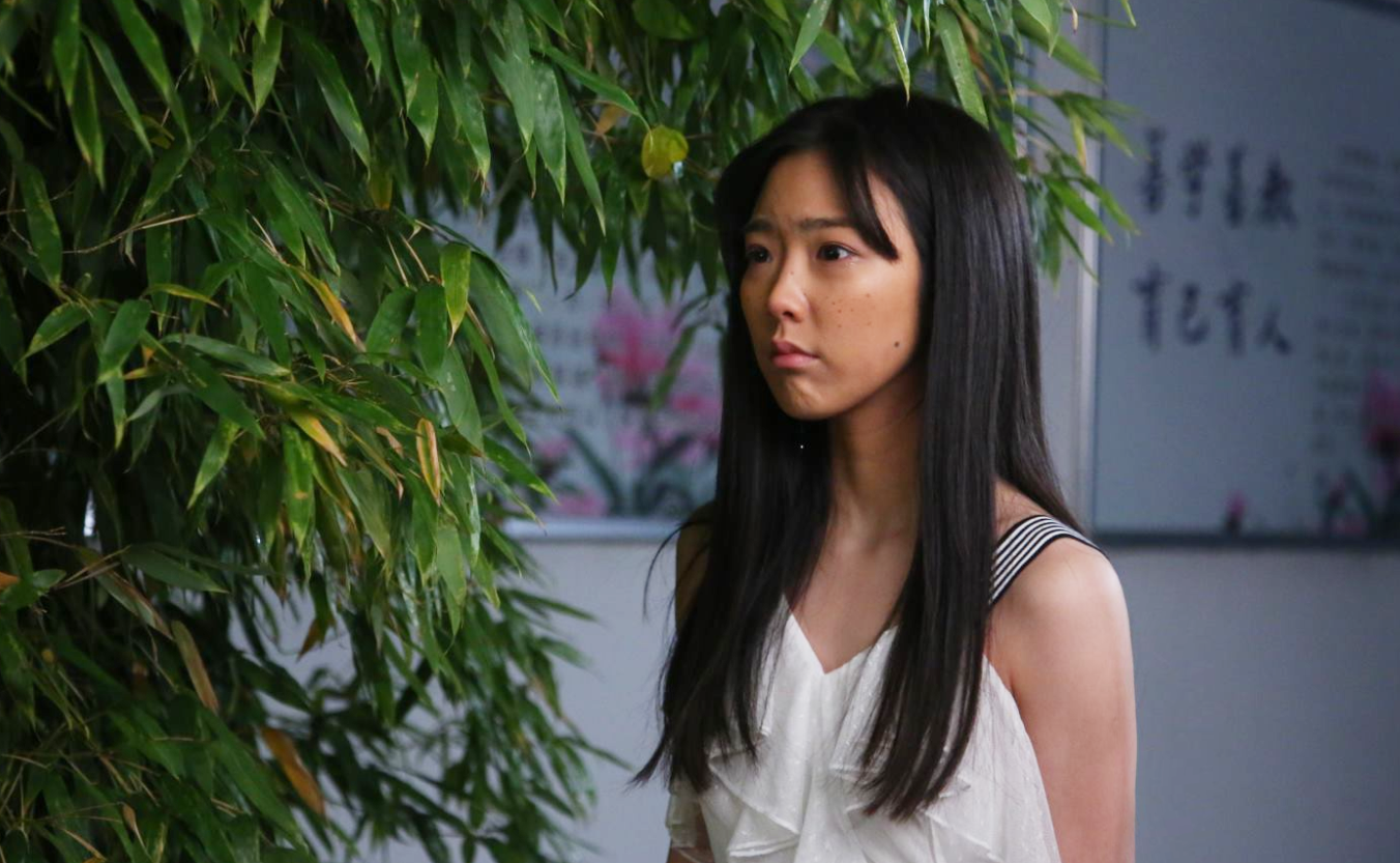 又丧又治愈《猫腻少女》告诉你 看脸时代如何能获得真爱