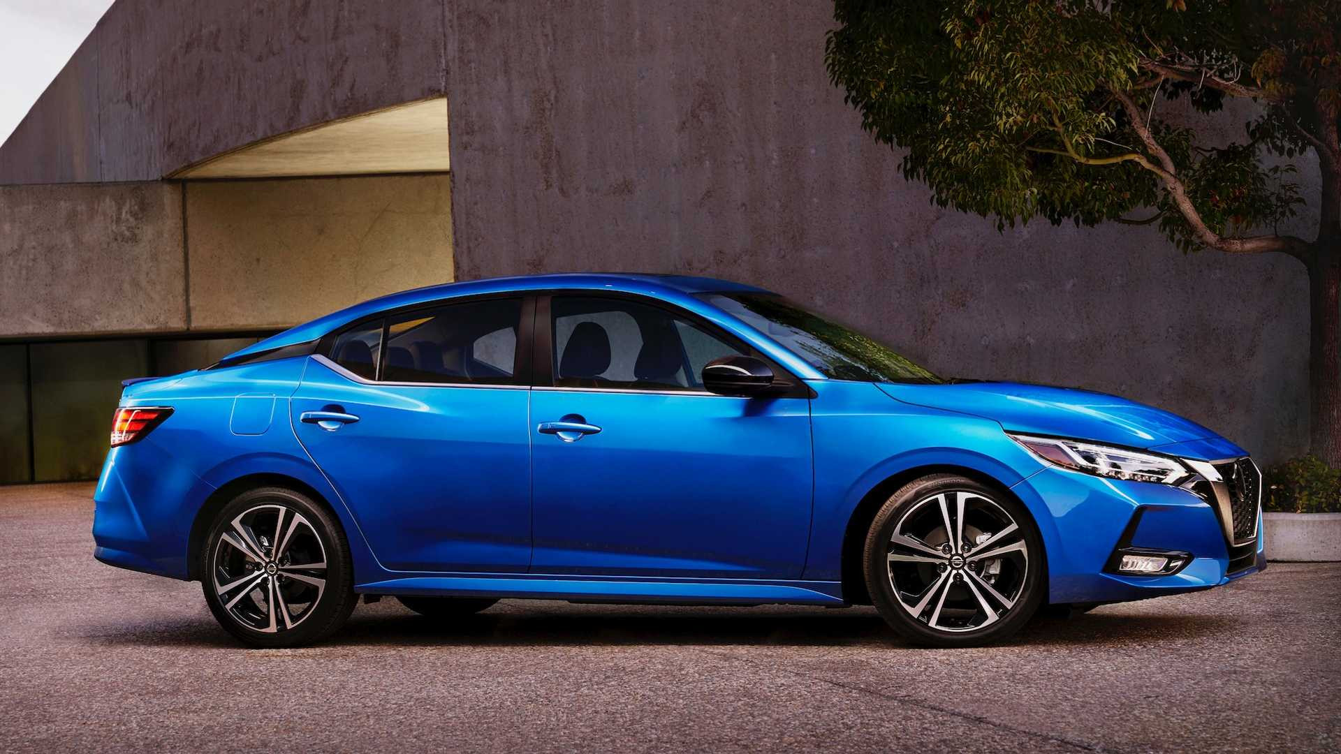 美版日产轩逸上市,换装最新2.0发动机,19090美元起-新浪汽车