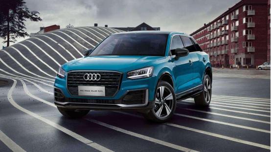 奥迪Q2L居然摆出了高达5.3万元优惠的立牌！卖不动不是理由