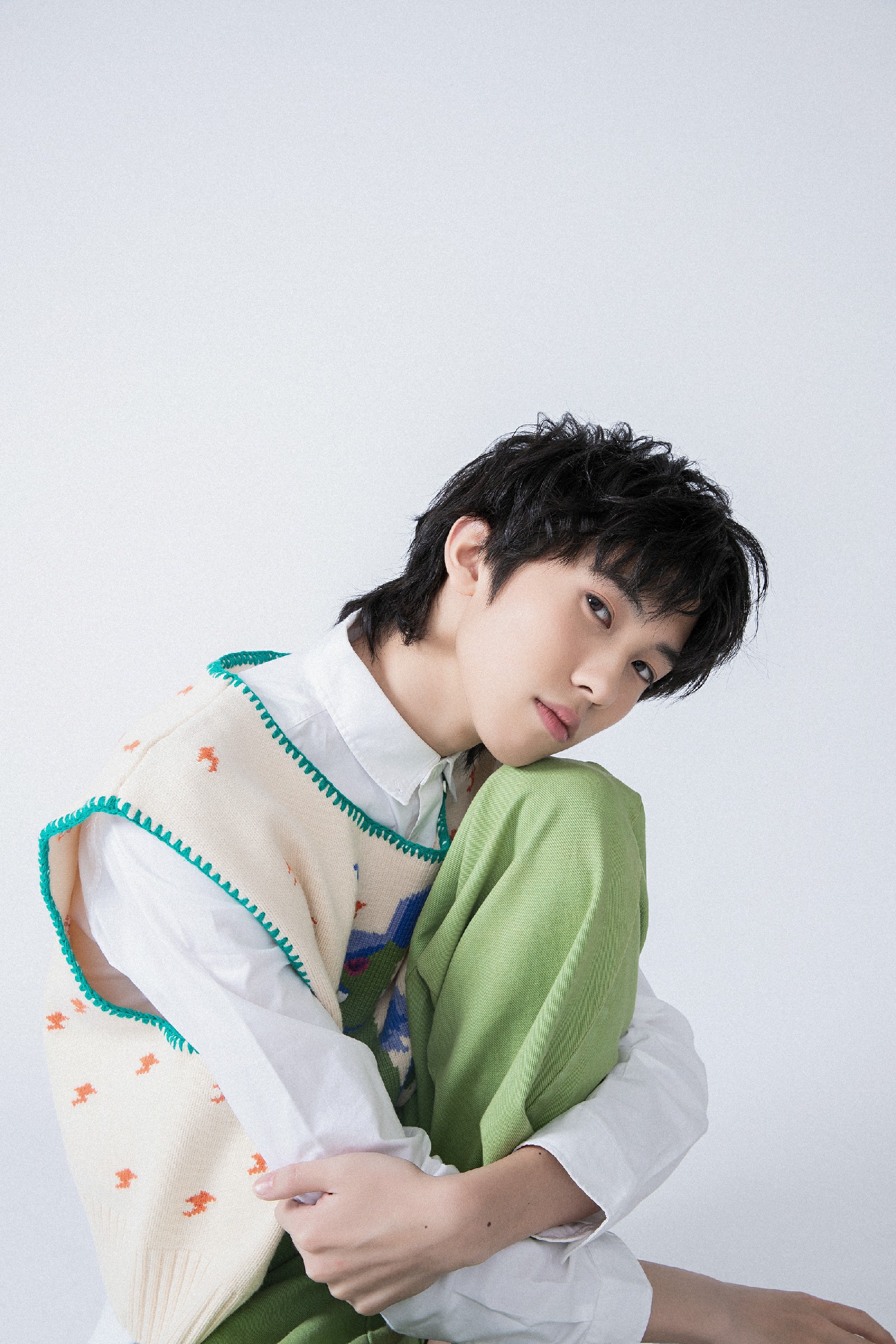 易安音乐社林墨单曲《和自己对话》上线 少年暖音诉说成长历程