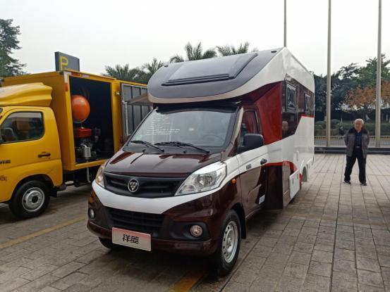 小身材大容量 祥菱c型改装房车11.98万元起售