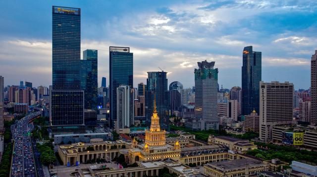 中国西部4大中心城市,一座比一座发达,究竟谁能成为世界大都市