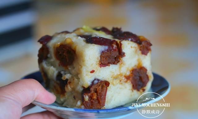 也会变甜,但同时也会染上红枣的颜色,导致糯米面年糕蒸出来会产生混色