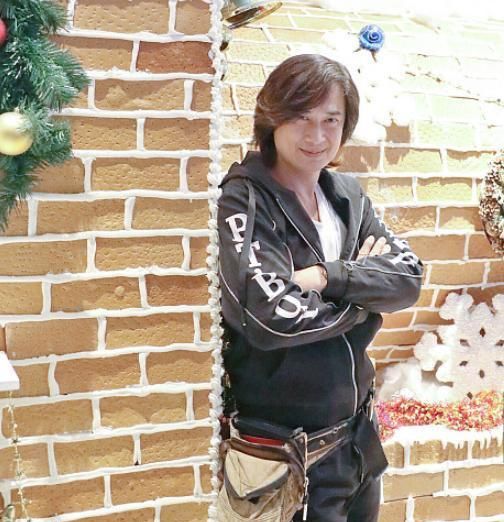 tvb"绿叶王"捱足29年无回报,无奈选择离巢,52岁仍被赞男神|王维德