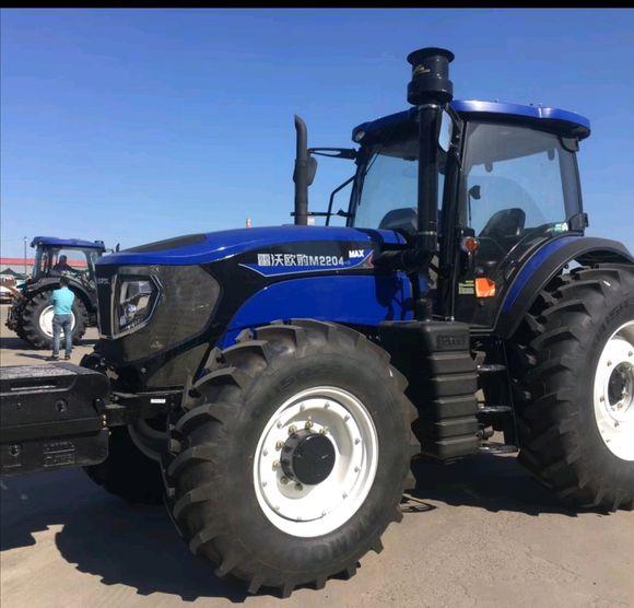 有农民问:"在东北翻地选雷沃还是东方红好?",农民朋友知道吗-新浪汽车