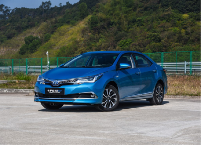 卡罗拉双擎E+和比亚迪秦Pro DM该选谁？