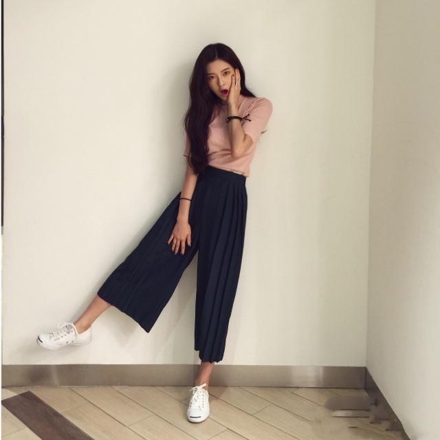 李光洙女友李先彬真的是宝藏女孩私服穿搭时髦高级还接地气