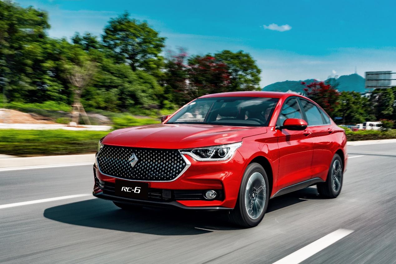 沉醉成都,新宝骏rc-6携手一众女神,探索出行真谛