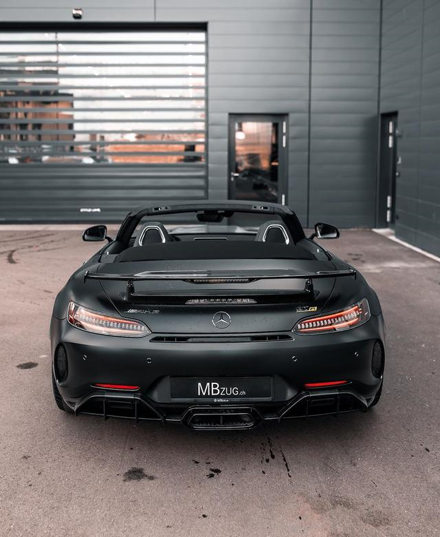 amggtr敞篷版美图车身比例很协调