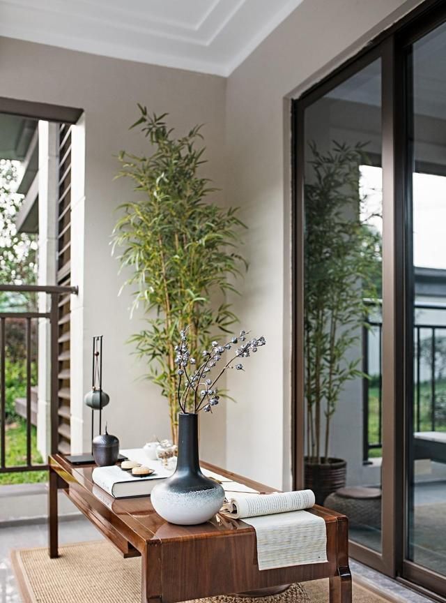 最美中国风，140㎡新中式设计，光是阳台，就惊艳了我