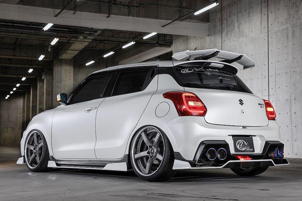 铃木swift改装欣赏低趴外八加19寸大轮毂