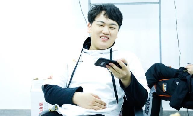 巅峰赛冲第一回应质疑