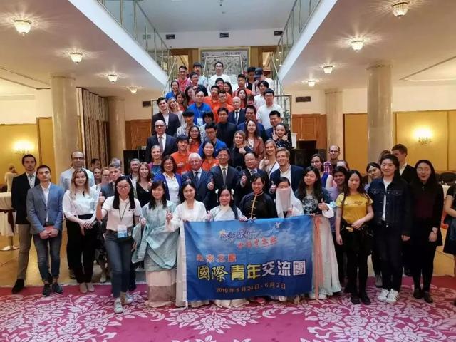 长春财经学院与捷克领导人的“国交”之缘