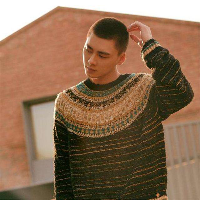 有种痞帅叫陈伟霆看到他的寸头造型网友男人该有的样子