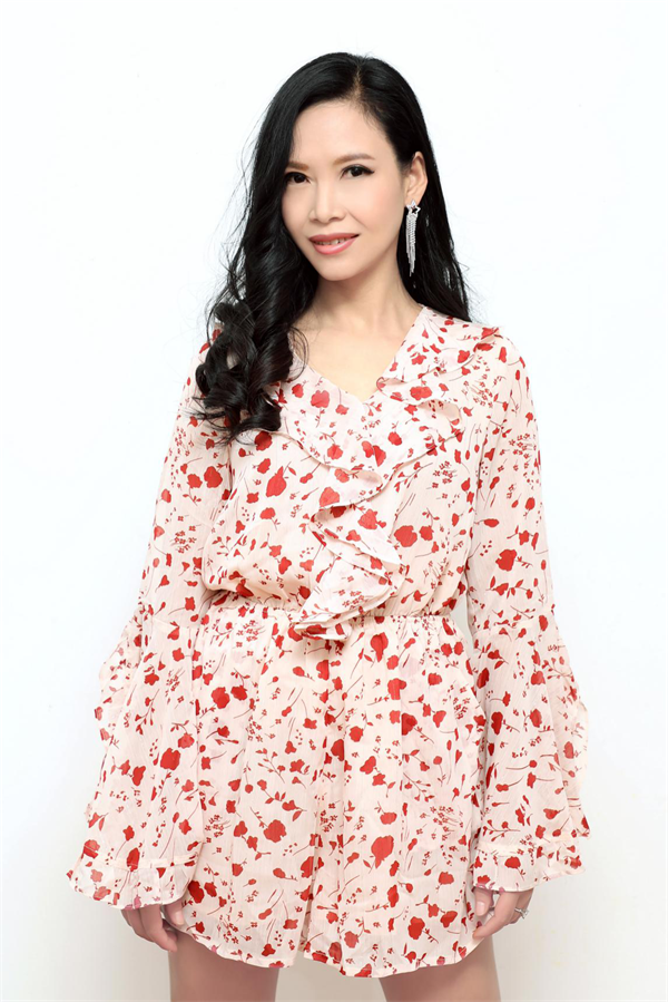 "华语红歌"女歌手郑青儿新歌《剩下的默契》全网发布