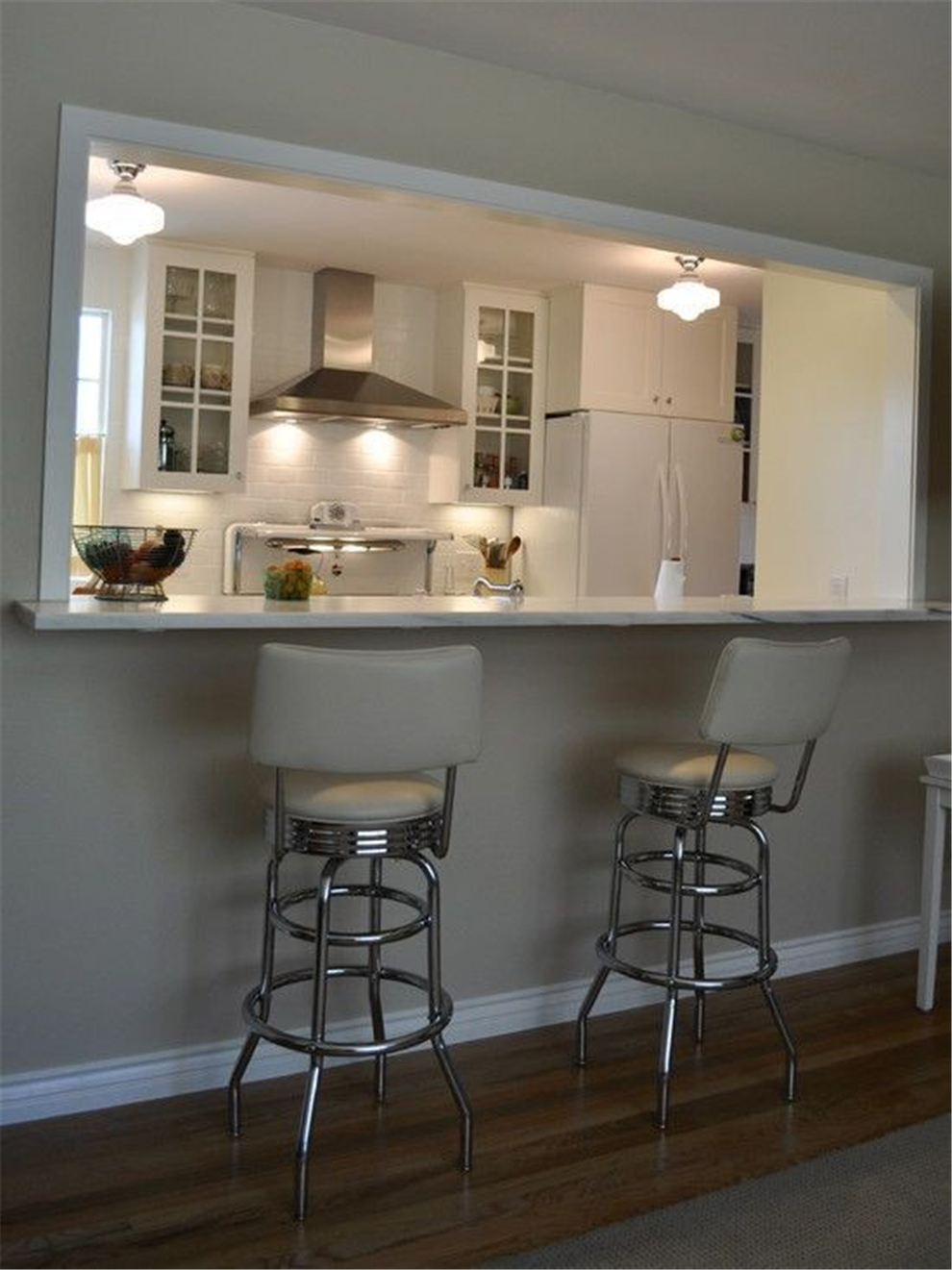 吧台装修攻略:30个小吧台设计方案,打造更大的生活空间