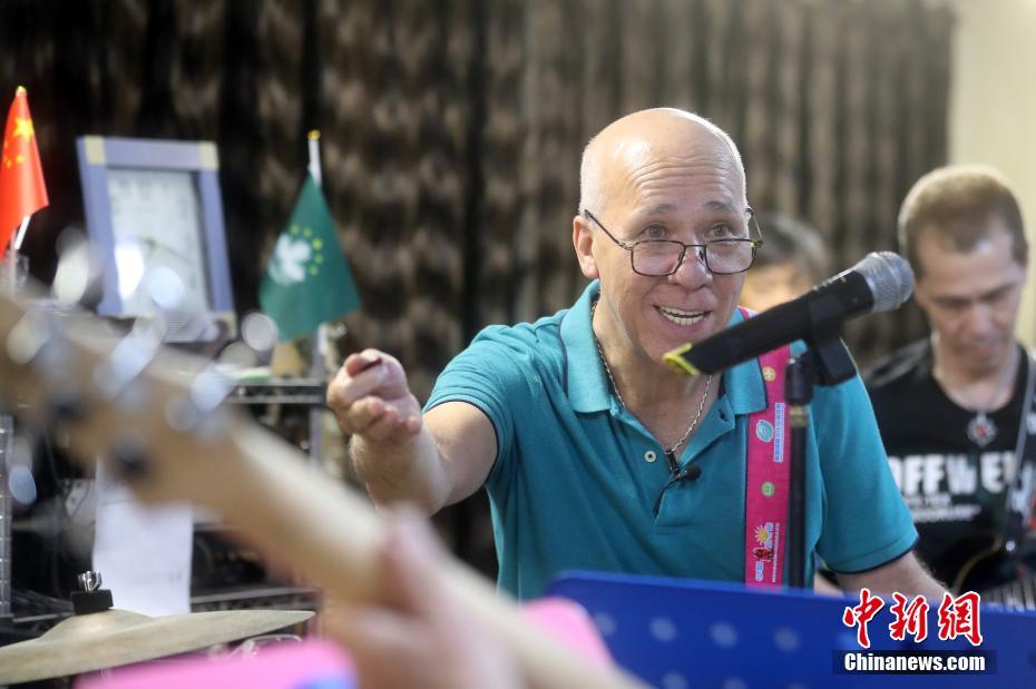 澳门人乐队土生葡人的自在生活澳门人乐队土生葡人的自在生活