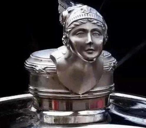 真不是恶搞！汽车界4大雷人车标，改装车主：是我太年轻