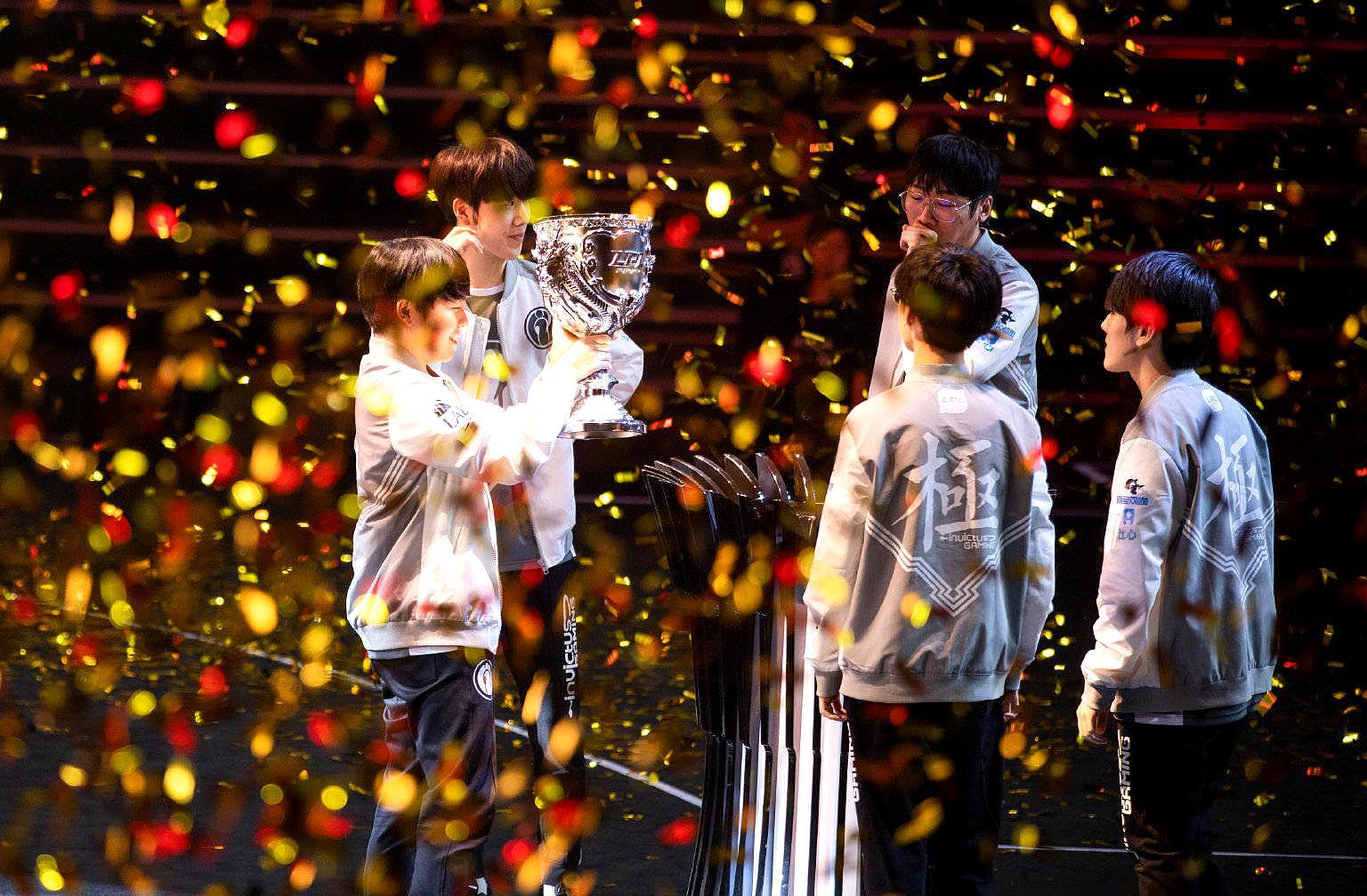 rookie加入ig五周年从赠品到世界冠军你可以永远相信宋义进